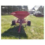 300L Lely Industrial Pull Behind Spreader