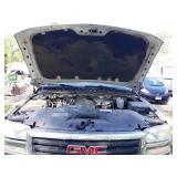 2003 GMC 2500 HD 6.0L 4x4 Cab Chassis No Reverse Ran When Last Parked. Battery is dead