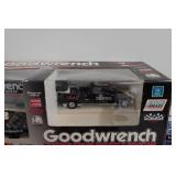 Dale Earnhardt Goodwrench Racing Team Truck and Trailer 1:24 Scale Replica Set