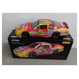 Action Dale Earnhardt 2000 Peter Max 1:24 Scale Stock Car Replica