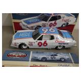 Action Dale Earnhardt 1978 Ford Torino 1:24 Scale Stock Car Replica