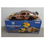 Action Dale Earnhardt 1998 Bass Pro Shops 1:24 Scale Stock Car Replica