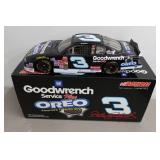 Action Dale Earnhardt 1999 Oreo 1:24 Scale Stock Car Replica