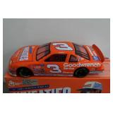 Action Dale Earnhardt 1997 Wheaties 1:24 Scale Stock Car Replica