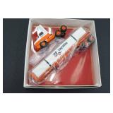 Winross USF Logistics Semi Truck and Trailer 1:64 Scale Replica