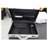 *2* Solo New York Laptop Case