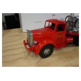 Smith Miller Aerial Ladder Fire Truck Quality Metal Replica