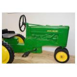 Ertl John Deere Pedal Tractor with Umbrella