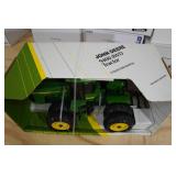 John Deere 9400 AWD Tractor 1:16 Scale Replica