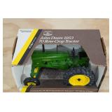 Ertl John Deere 1953 70 Row-Crop Tractor 1:16 Scale Replica