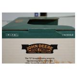 Ertl John Deere Model "G" Tractor 1:16 Scale Replica