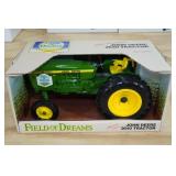 John Deere Field of Dreams 2640 Tractor 1:16 Scale Replica