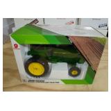 Ertl John Deere Radio Controlled Tractor 1:16 Scale
