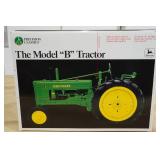 Ertl Precision Classics John Deere The Model B Tractor 1:16 Scale Replica