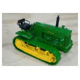 Ertl John Deere 40 Crawler Tractor 1:16 Scale Replica