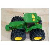 Ertl John Deere Monster Treads Tractor with Sound