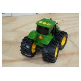 Ertl John Deere Monster Treads Tractor with Sound