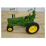 Ertl John Deere Model "A" 40th Anniversary Tractor 1:16 Scale Replica