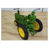 Ertl John Deere Model "A" 40th Anniversary Tractor 1:16 Scale Replica