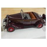Danbury Mint 1935 Chevrolet Standard Sports Roadster 1:18 Scale Replica