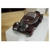 Danbury Mint 1935 Chevrolet Standard Sports Roadster 1:18 Scale Replica