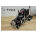Franklin Mint Peterbilt Semi and Trailer 1:32 Scale Replica