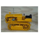 Caterpillar R2 Track-Type Tractor 1:16 Scale Replica