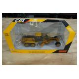 CAT 24M Motor Grader 1:50 Scale Replica