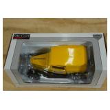 Specast Limited Edition 1932 Ford "Bank of Elk River" Replica