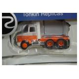 Tanker Replicas Holland 1:64 Scale Replica