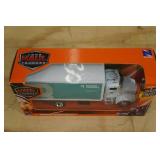 Long Haul Truckers 1:43 Scale Replica