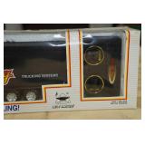 Shopko The Freeway Remote Control 18-Wheeler