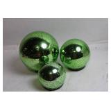 Set of 3 Decorative Green Glass Garden Gazing Balls