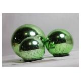Set of 3 Decorative Green Glass Garden Gazing Balls