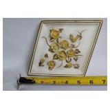 Set of 4 Lefonâs Japan Porcelain Floral Wall Plaques