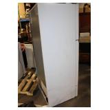Used Refrigerator with Top Freezer