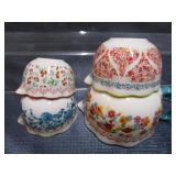 P. Woman Measuring Cups, Butter