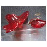 Swan & Art Glass Pieces