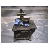 Queen Mini Cast Stove