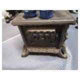 Queen Mini Cast Stove