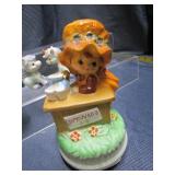 PM Cookie, Annie, Lemonade Music Box