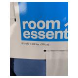 Brand New Room Essentials Quilted Down Alternative Blanket Size Full/Queen *N