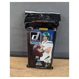 Brand New 30 Pack 2024 Panini Donruss NFL Football Cards and Tyreek Hill Tin with 3 Packs of NFL Cards *N