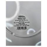 Brand New 16 Plastic Flower Plates, 4 Plastic Carrot Plates and 1 Easter Cracked Egg Ceramic Basket *N