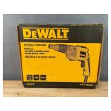 Brand New DeWalt 6.3 Amp Corded Variable Speed Reversible Drywall Screw Gun $149 Retail *Y