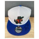Brand New NFL Quarterback Tim Tebow Autographed Florida Gators New Era NCAA College Hat *Y