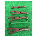 Vintage International & Ford Wrenches