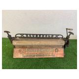 Antique Household #20 Clothes Wringer