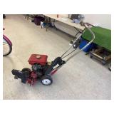 Toro Edger