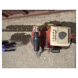 Sears Sportster chainsaw & 2 hydraulic jacks for parts or repair. As shown.